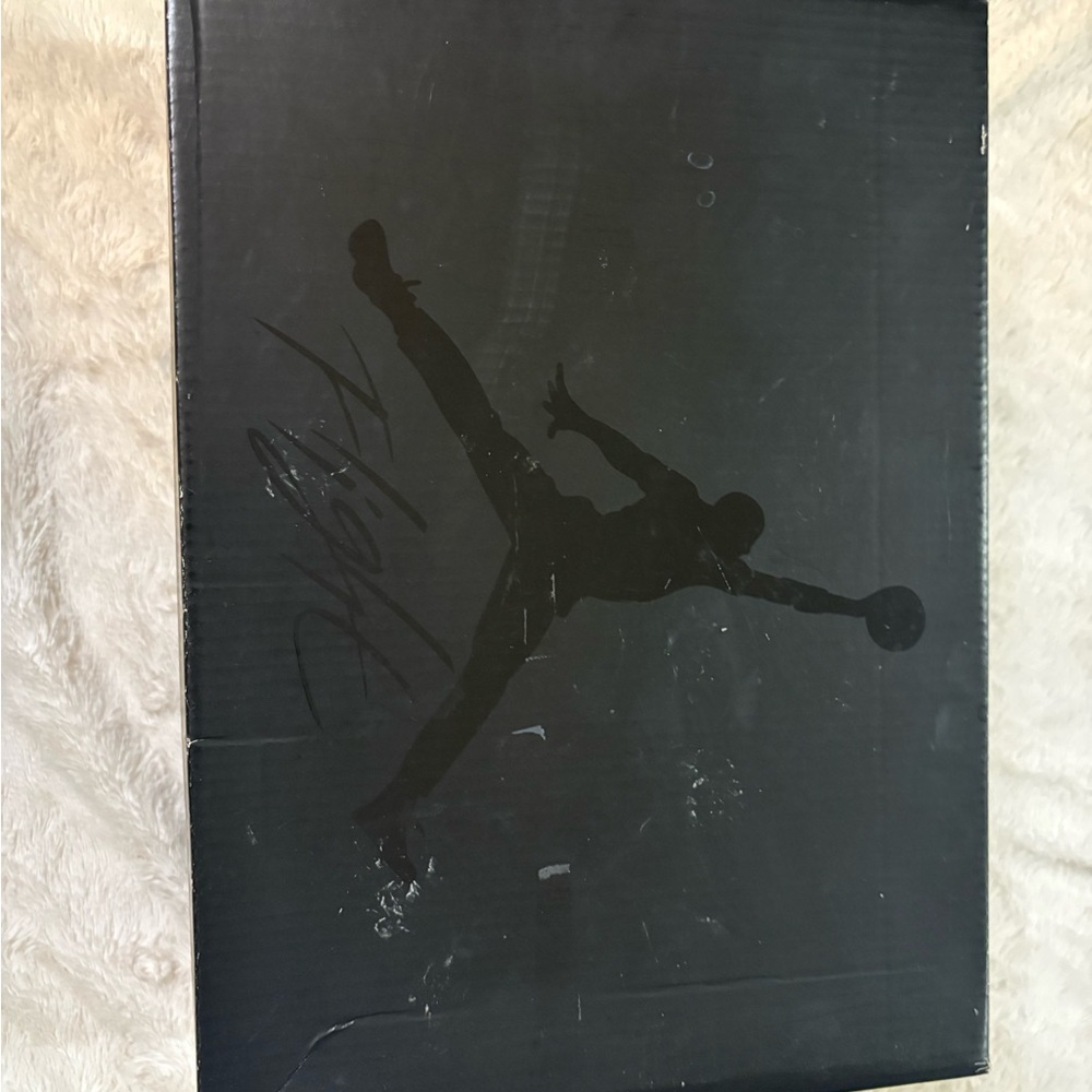 Jordan Men's Black High-Top Sneakers - Picture 10 of 10